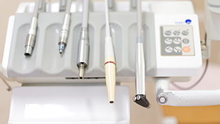 歯周病専門でつちかったシンプル治療